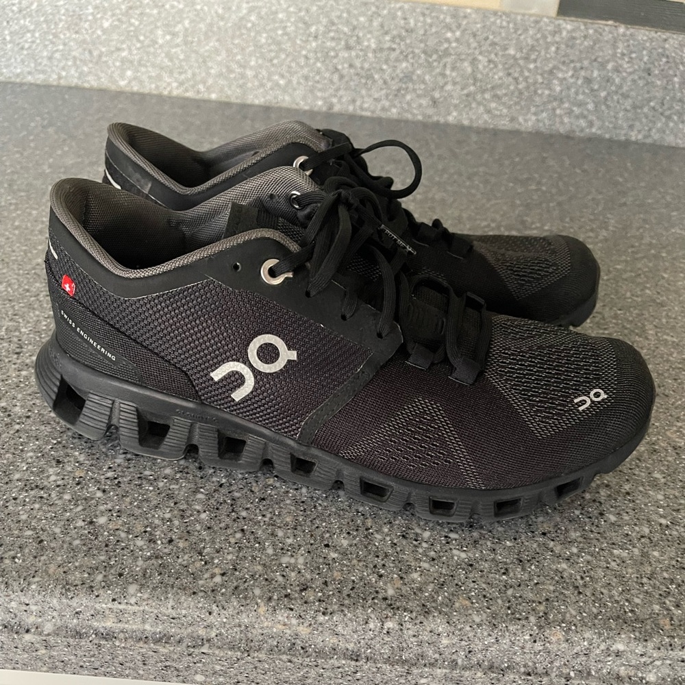 Cloud X Training Shoe
ON